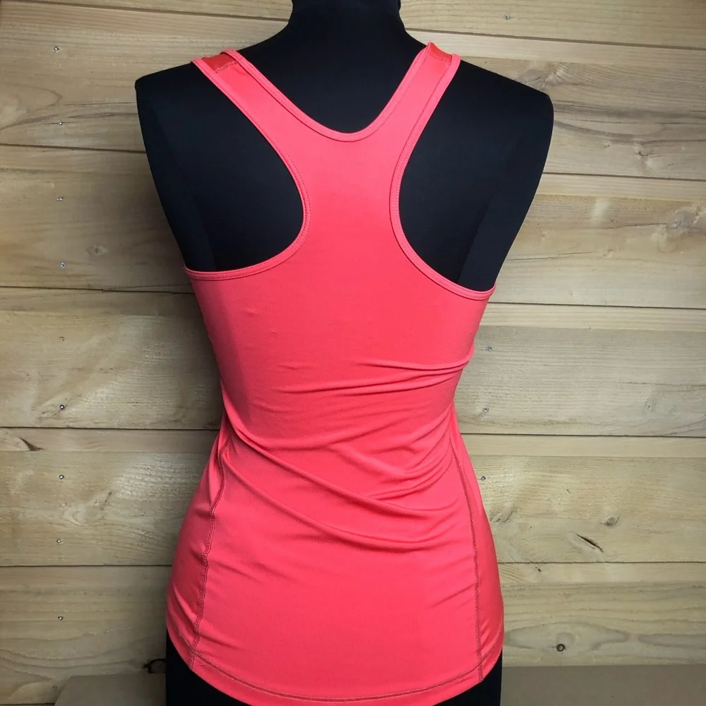 Coral Nike Dry-Fit racer back top size small workout gym activewear running